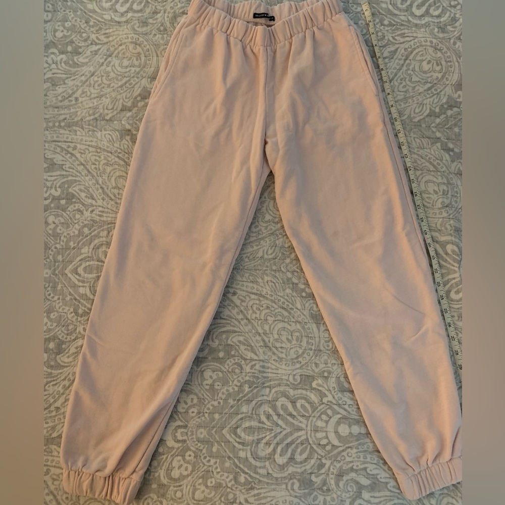 Brandy Melville Baby Pink Rosa Sweatpants